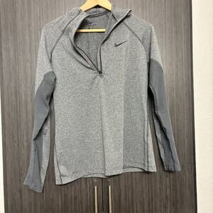 Nike Dri-FIT Women’s Quarter-Zip Pullover – Gray, Size M